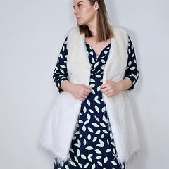 JF Lefon White Sleeveless Faux Fur Coat - Size: AU 12