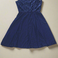 The OG of Midi Dresses – Review Navy Blue Lace Midi Dress (AU 12)