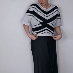 Karen Millen Black and White Top - Size: M