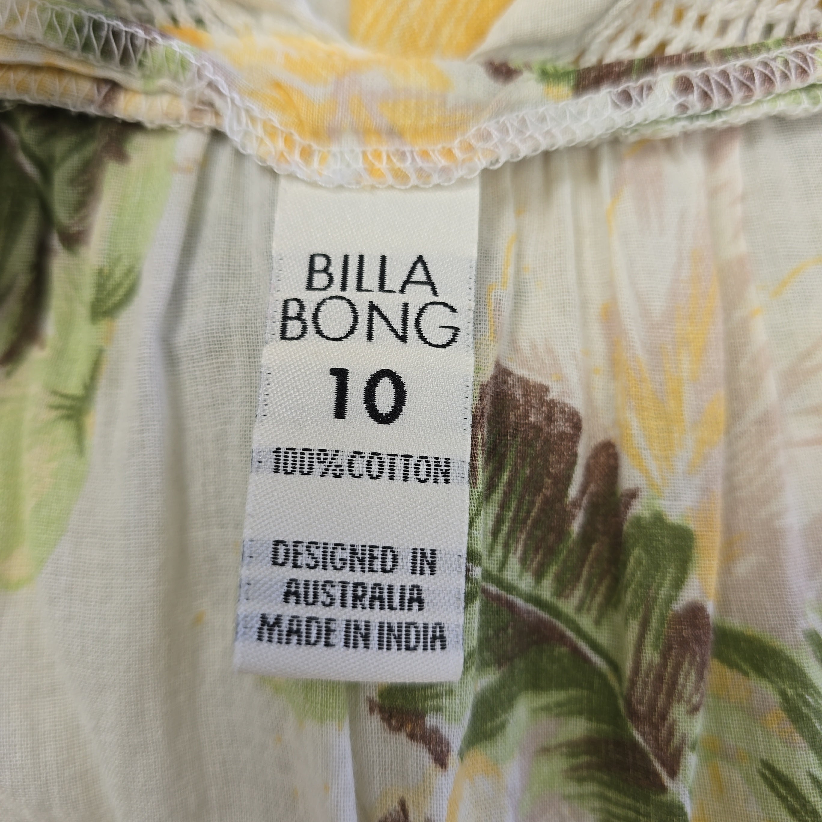 Fabric with a floral pattern and a Billa Bong label.