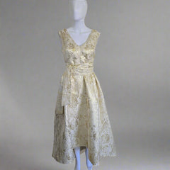 Eileen Kirby White & Gold Dress – Elegant & Timeless