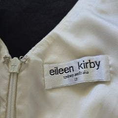 Eileen Kirby White & Gold Dress – Elegant & Timeless