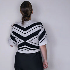 Karen Millen Black and White Top - Size: M