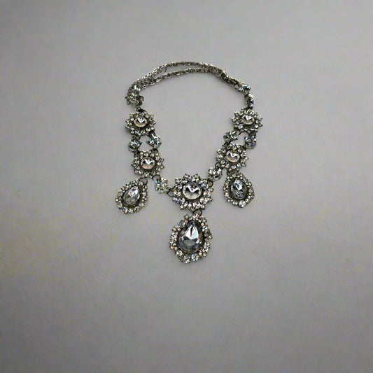Silver Large Jewel Chunky Necklace – Bold & Elegant Statement Piece 1024