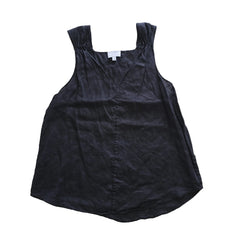 Black top on a light background