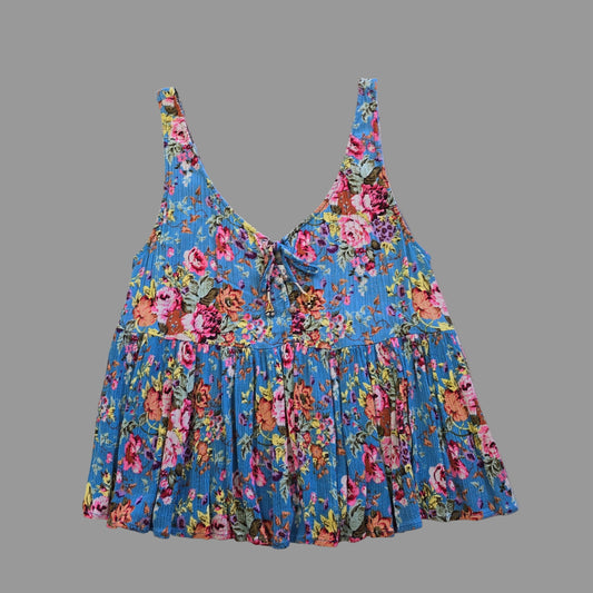 Blue floral top with on a light background 2736